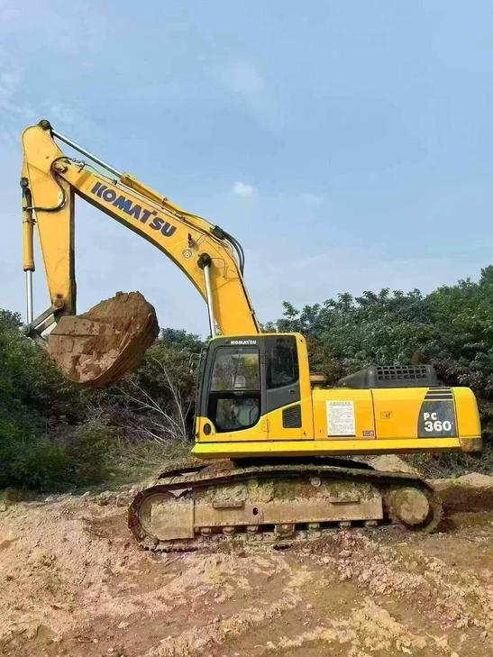 Buy Komatsu PC360-7 Used Excavator / 1