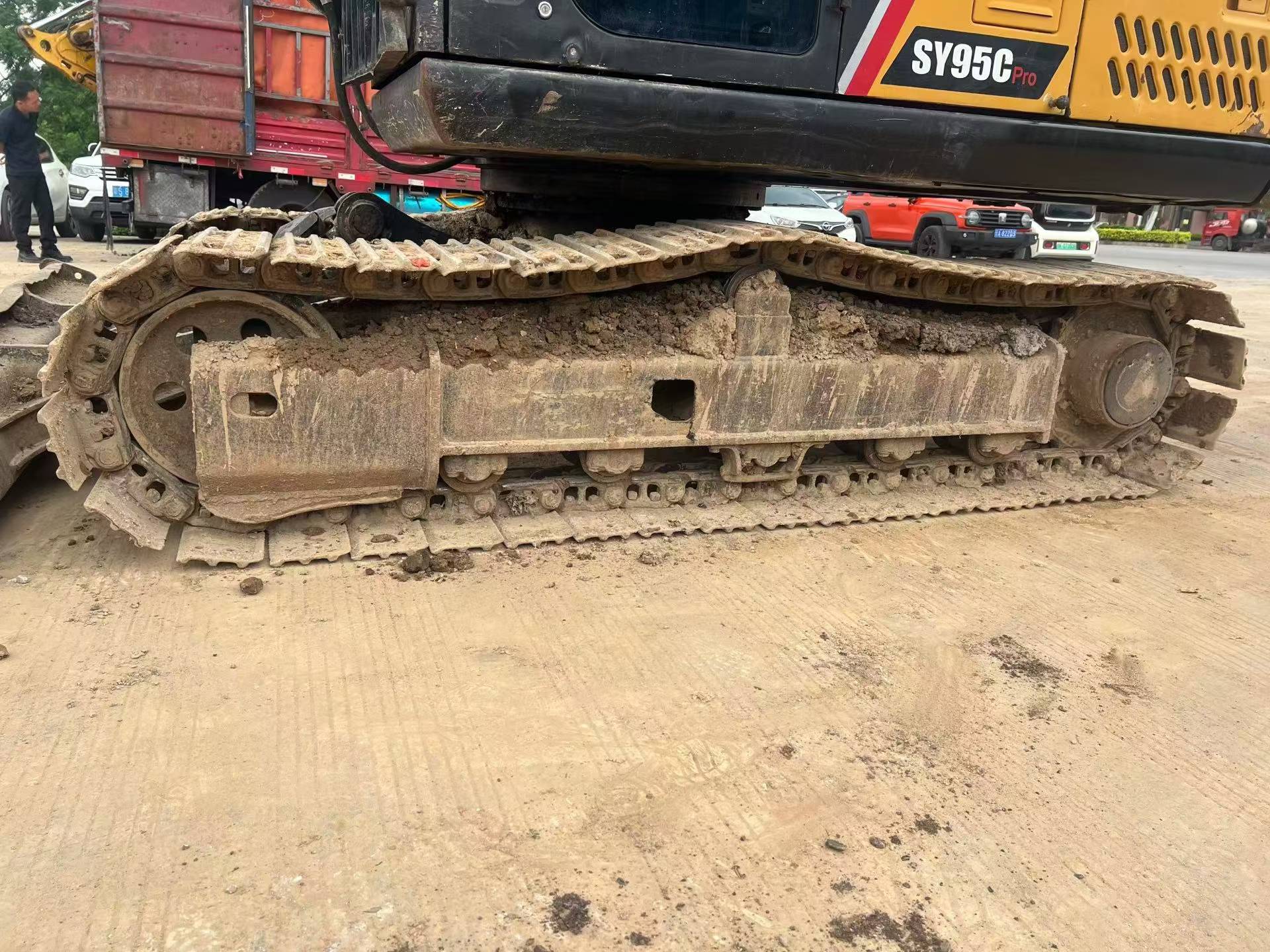 Buy Sany SY95C Used Excavator / 5