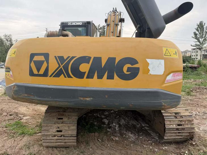 Buy XCMG XE200 Used Excavator / 1