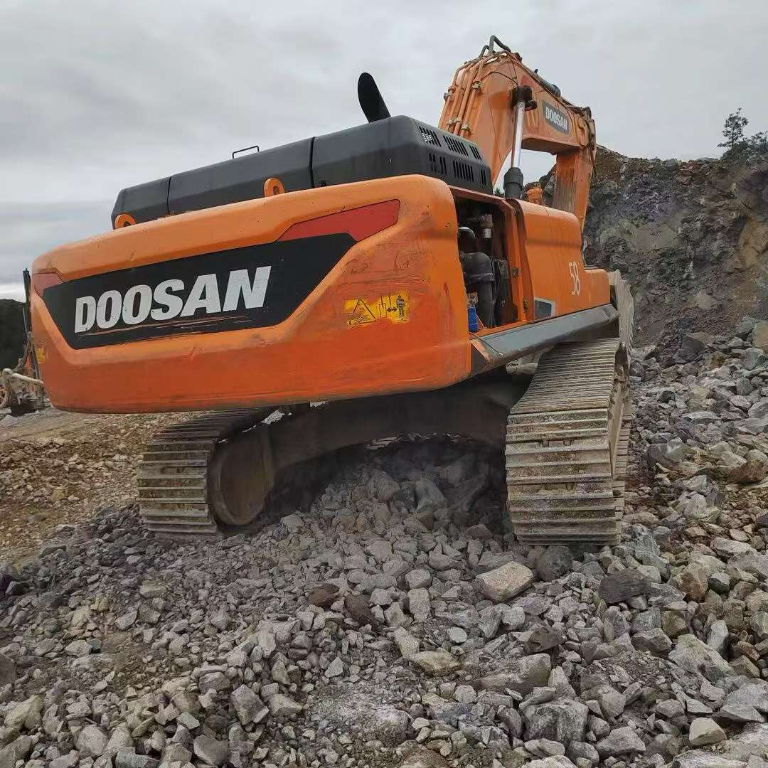 Buy Doosan DX380 Used Excavator / 3