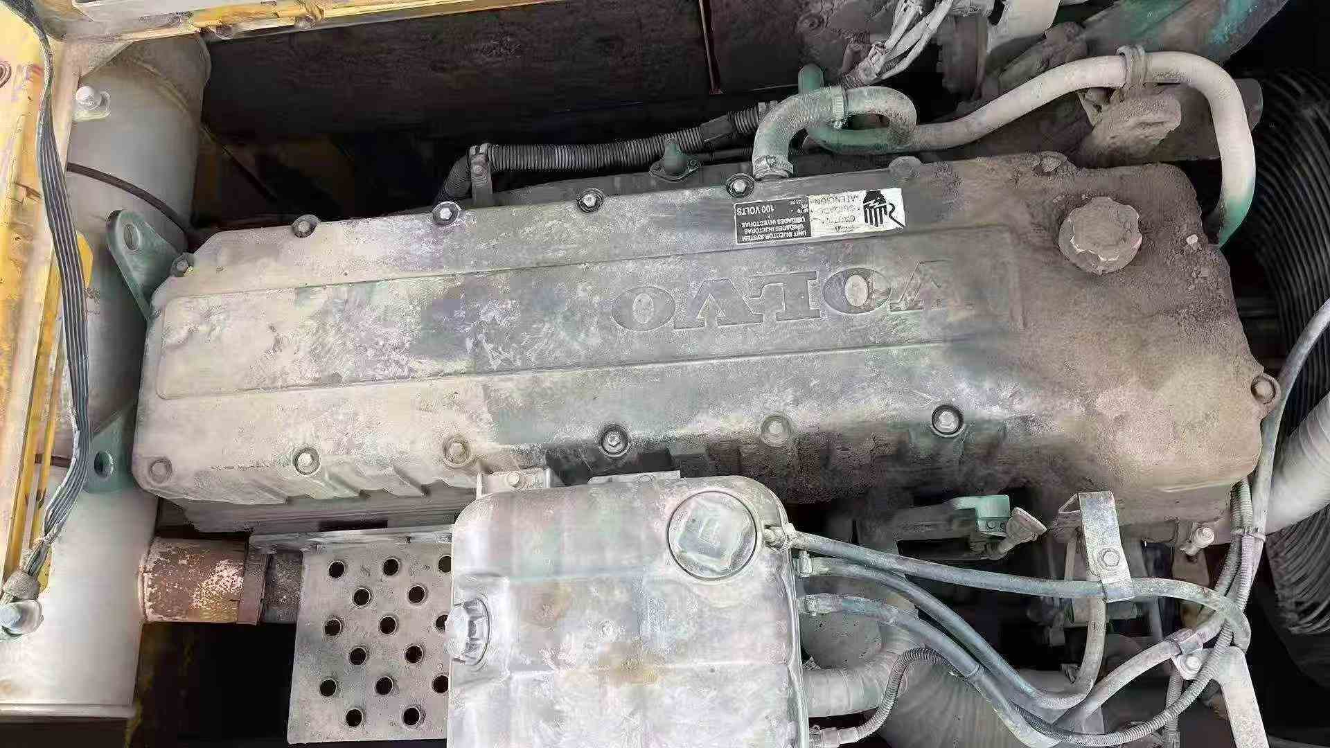 Buy XCMG XE215 Used Excavator / 2