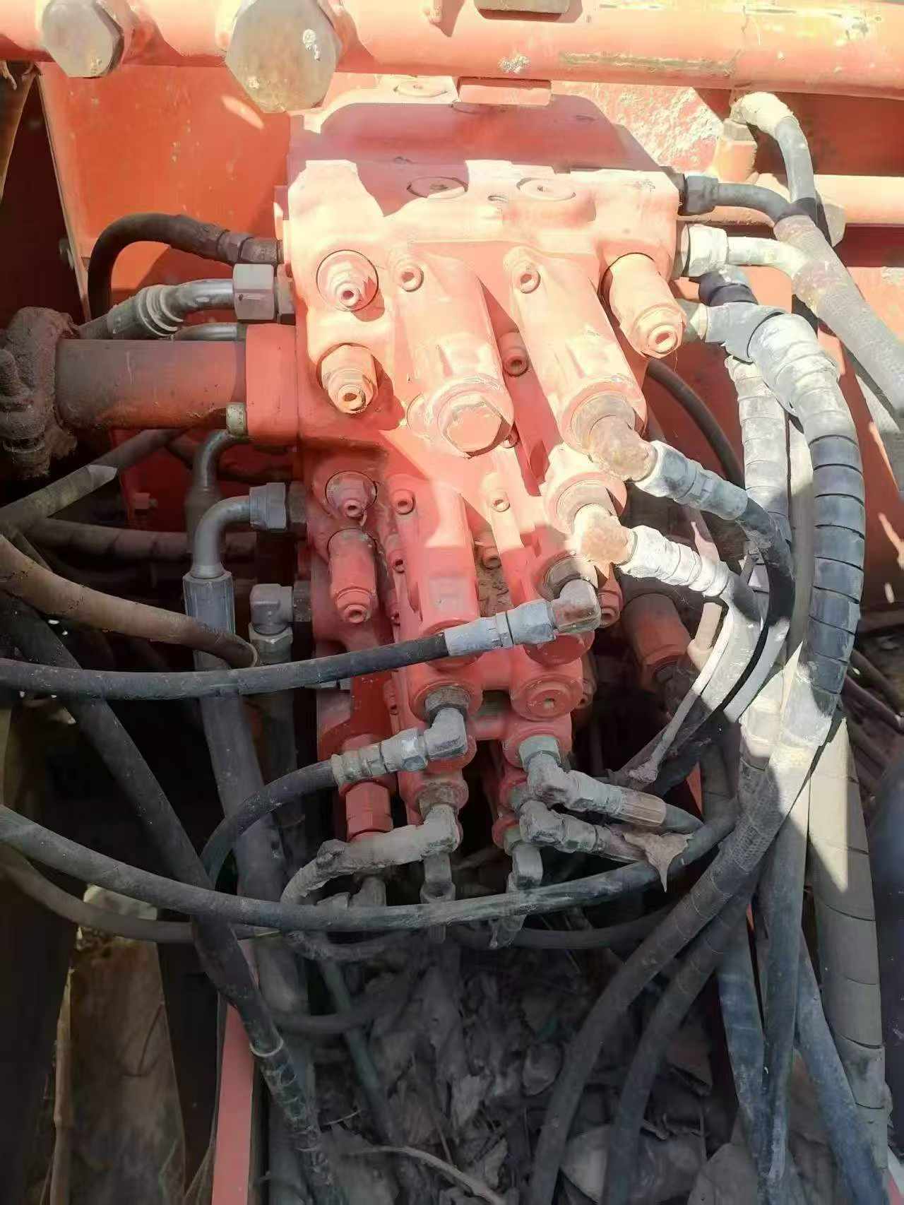 Buy Hitachi ZX60 Used Excavator / 8
