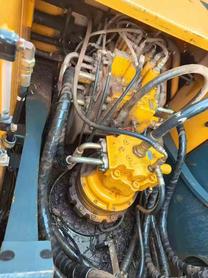 Buy Hyundai R215-7 Used Excavator / 6 Buy Hyundai R215-7 Used Excavator / 6