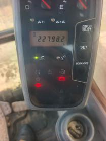 Buy Hitachi EX200-3 Used Excavator / 9 Buy Hitachi EX200-3 Used Excavator / 9