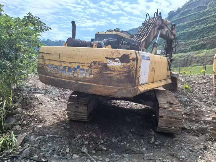 Buy Komatsu PC360-7 Used Excavator / 1