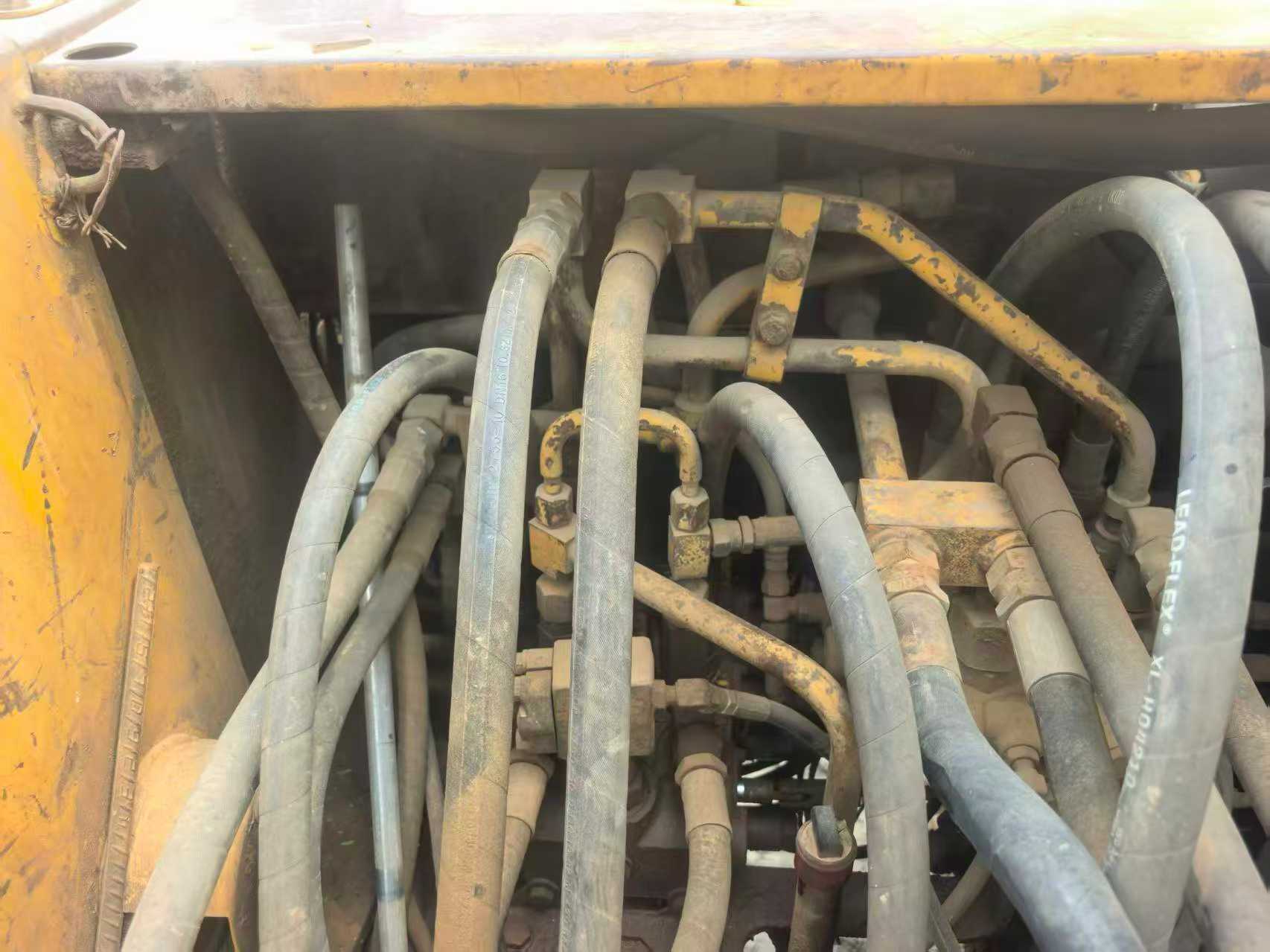 Buy Komatsu PC120-5 Used Excavator / 9