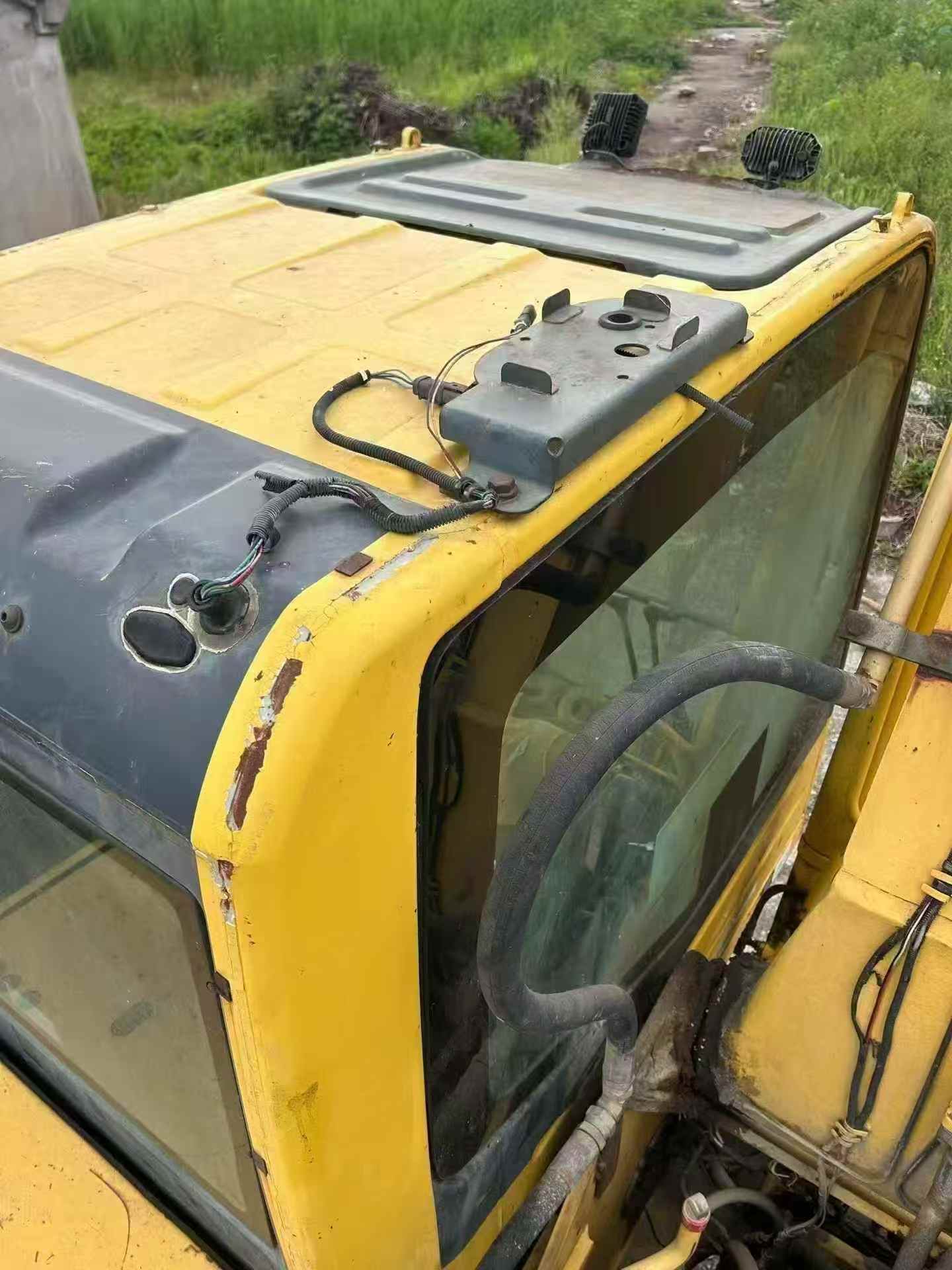 Buy Komatsu PC200-8 Used Excavator / 7