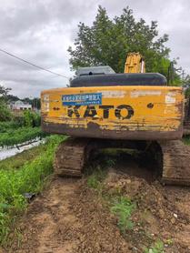 Buy Kato HD820R Used Excavator / 2 Buy Kato HD820R Used Excavator / 2