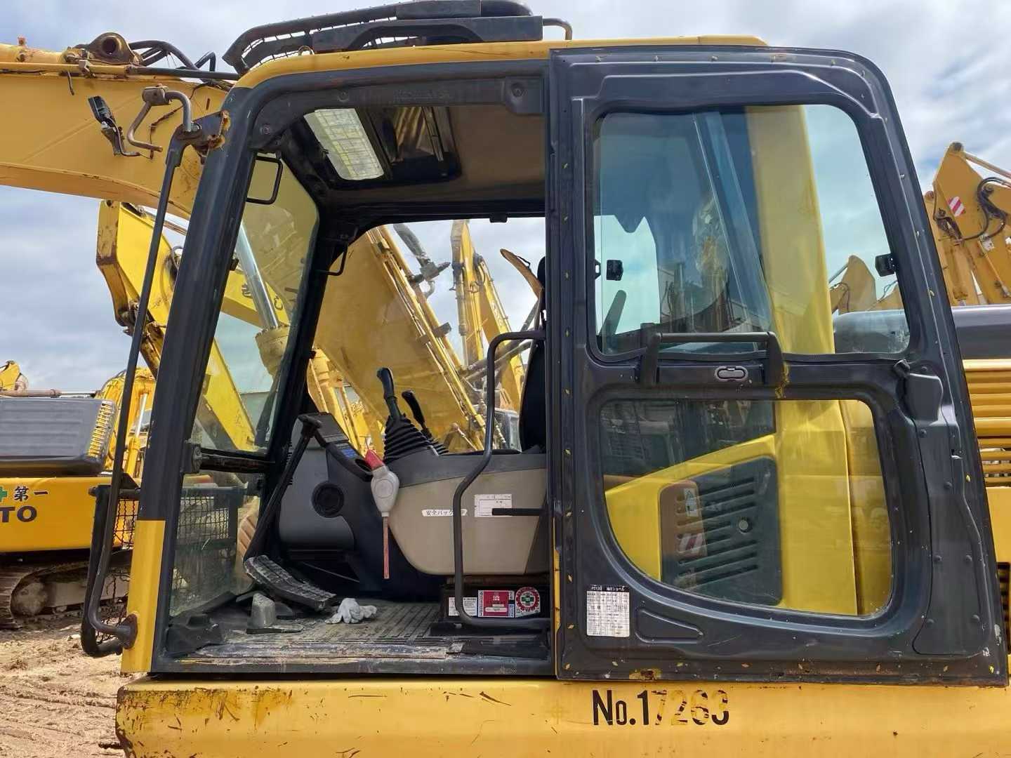 Buy Komatsu PC120-8 Used Excavator / 8