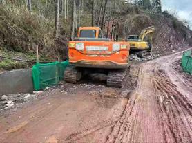 Buy Doosan DH150 Used Excavator / 5 Buy Doosan DH150 Used Excavator / 5