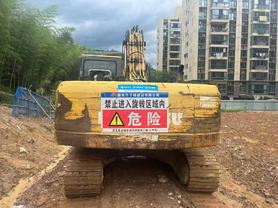 Buy Komatsu PC200-7 Used Excavator / 4 Buy Komatsu PC200-7 Used Excavator / 4