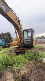 Buy Caterpillar 320C Used Excavator / 2 Buy Caterpillar 320C Used Excavator / 2