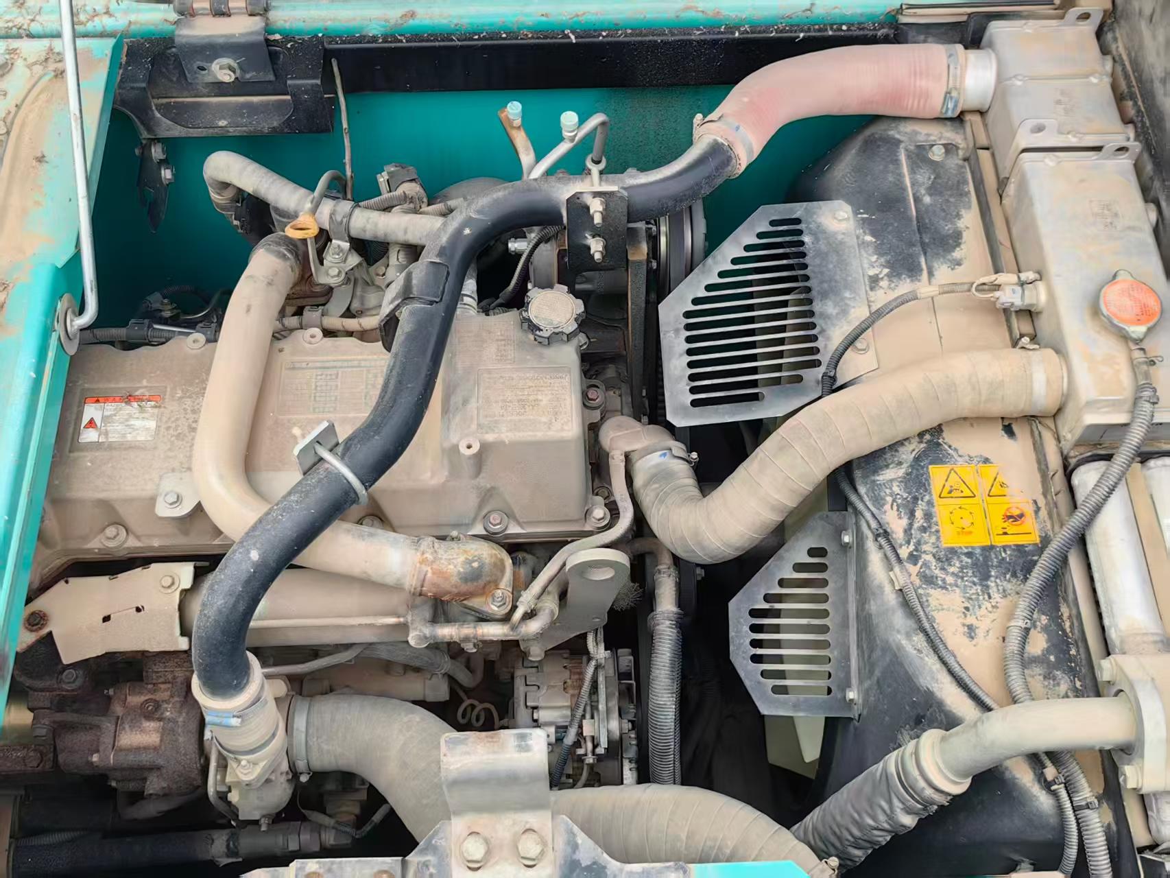 Buy Kobelco SK200 Used Excavator / 7