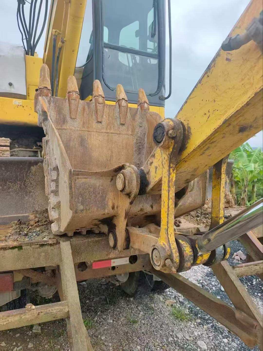 Buy Sumitomo 75X-2 Used Excavator / 6
