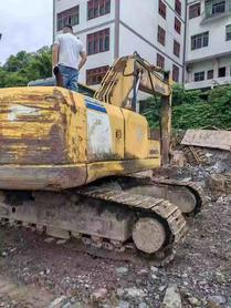 Buy Komatsu PC220 Used Excavator / 2 Buy Komatsu PC220 Used Excavator / 2