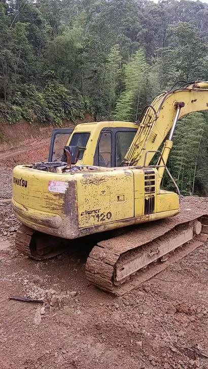 Buy Komatsu PC120-6 Used Excavator / 1