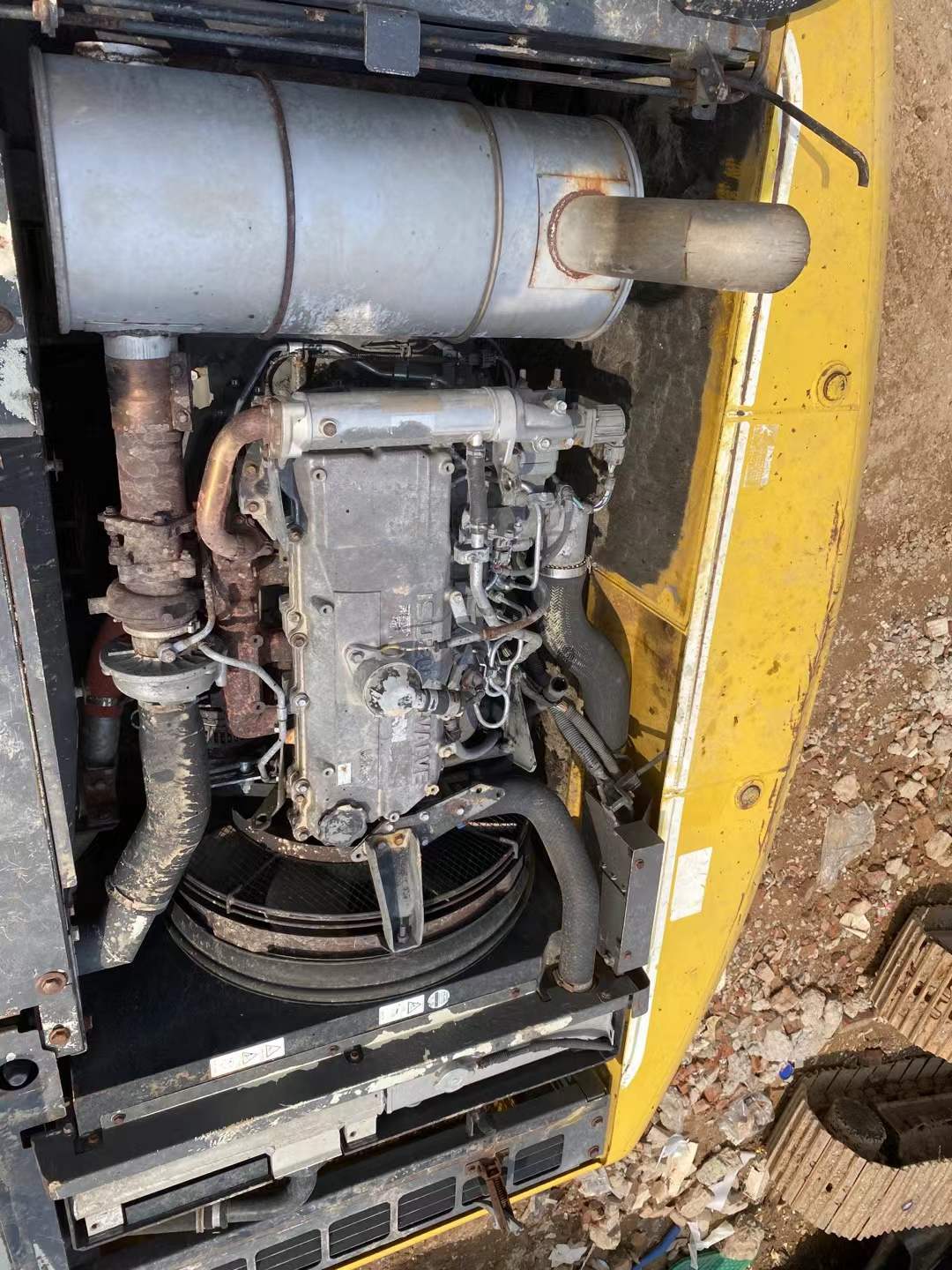 Buy Sumitomo SH200A5 Used Excavator / 9
