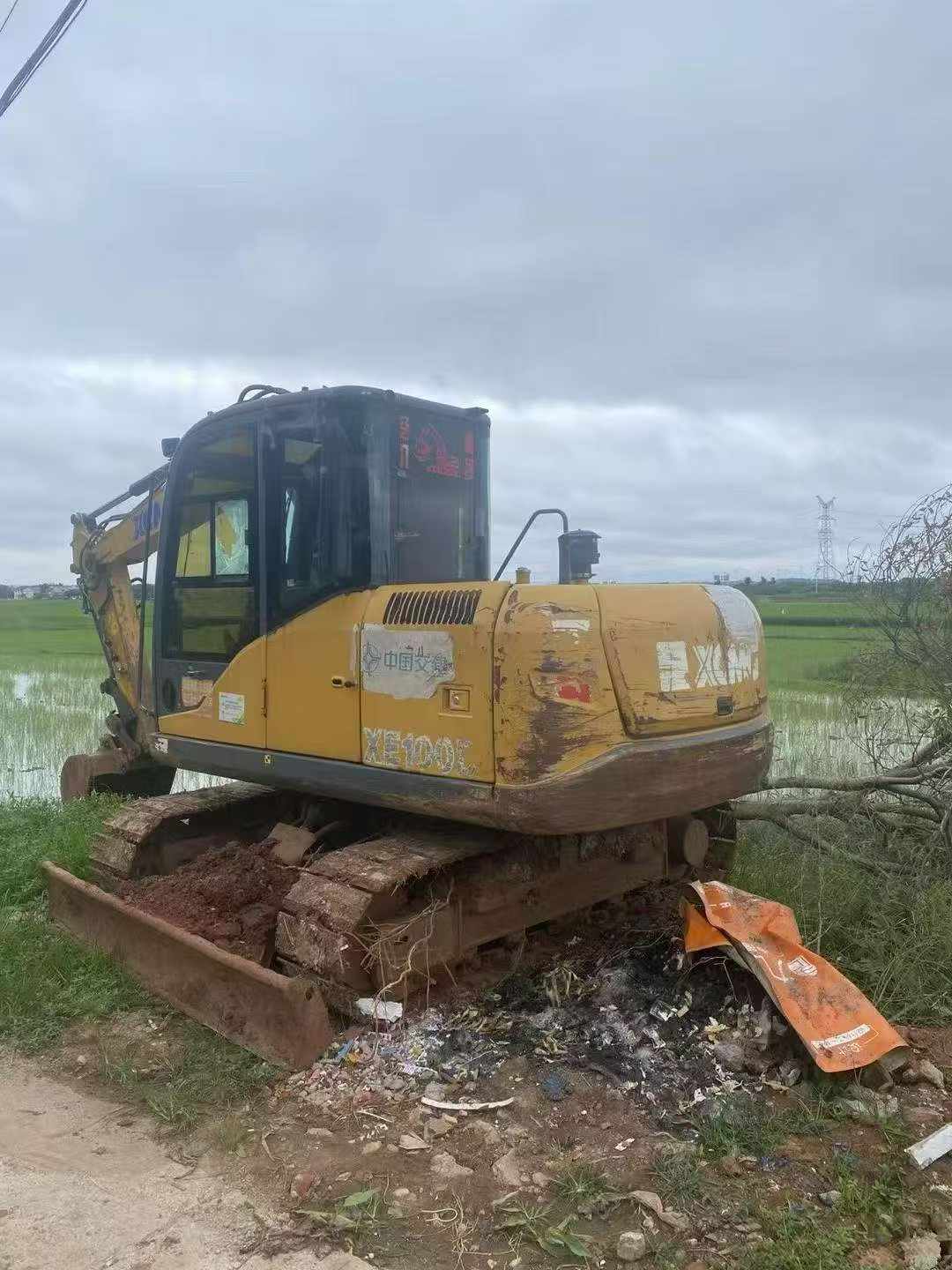 Buy XCMG XE75C Used Excavator / 3