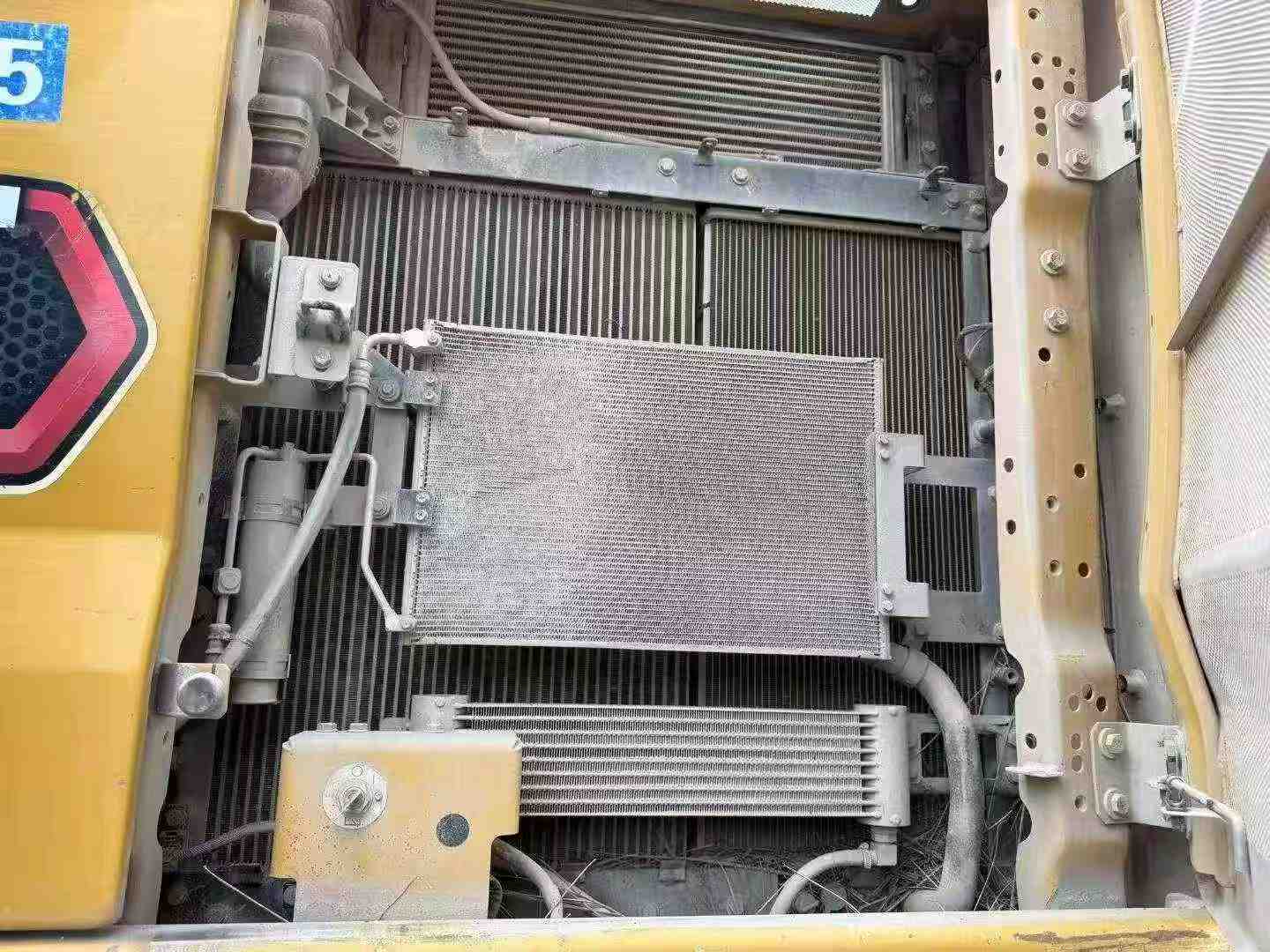 Buy Caterpillar 320A Used Excavator / 3