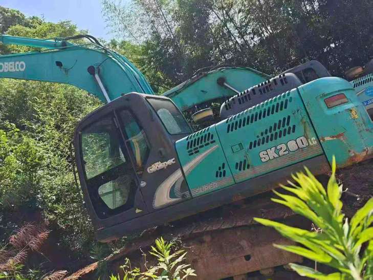 Buy Kobelco SK260 Used Excavator / 1