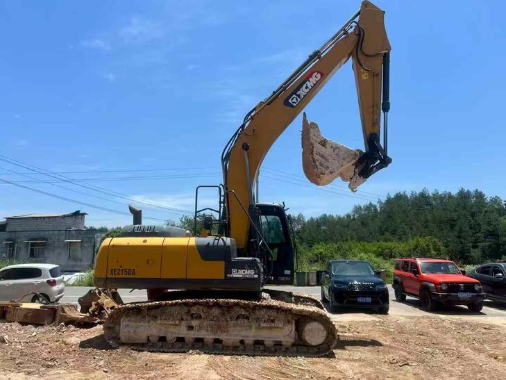 Buy XCMG XE215 Used Excavator / 1