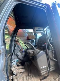 Buy Hitachi ZX200-6 Used Excavator / 8 Buy Hitachi ZX200-6 Used Excavator / 8