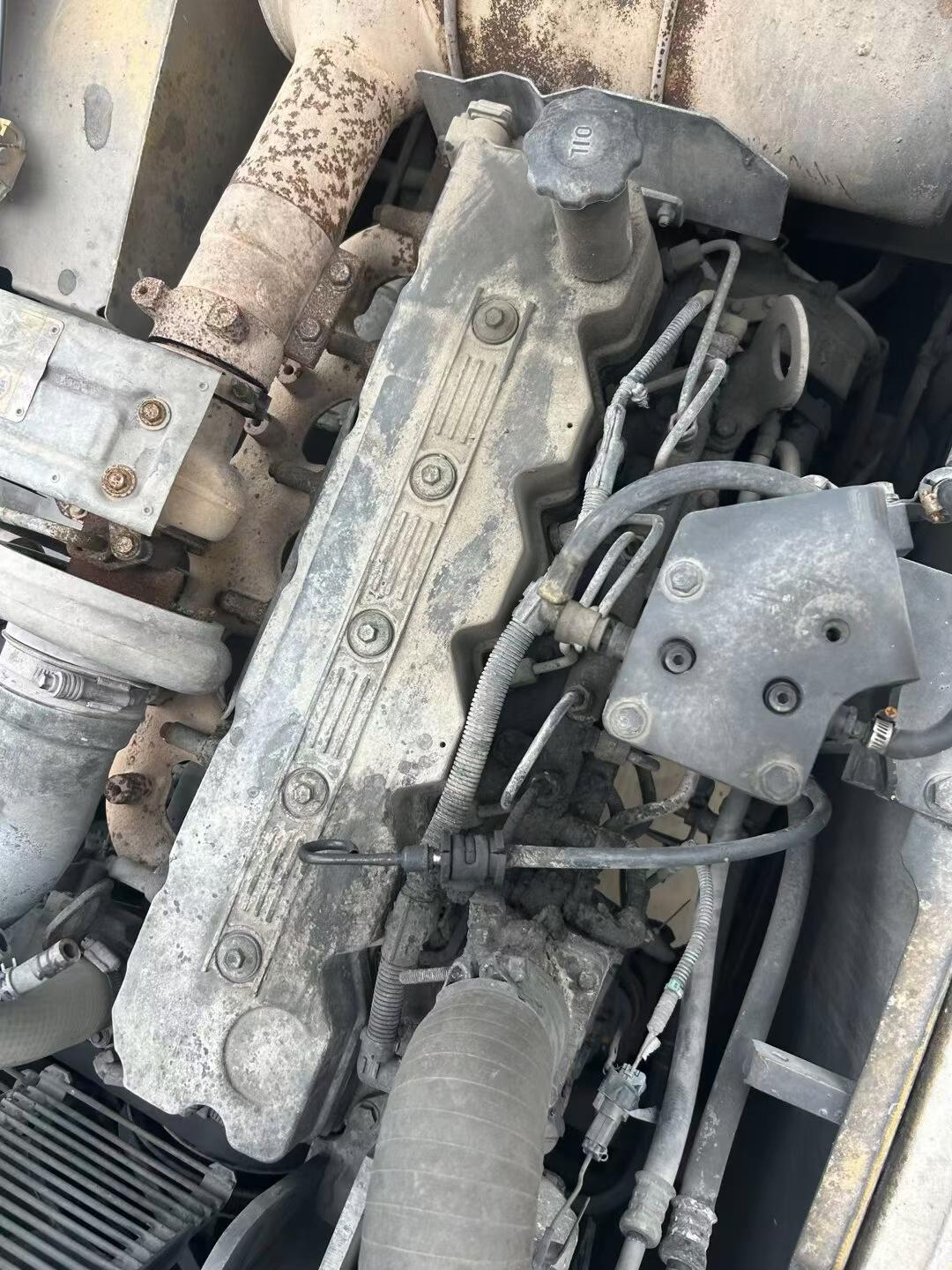 Buy Komatsu PC200-8 Used Excavator / 4