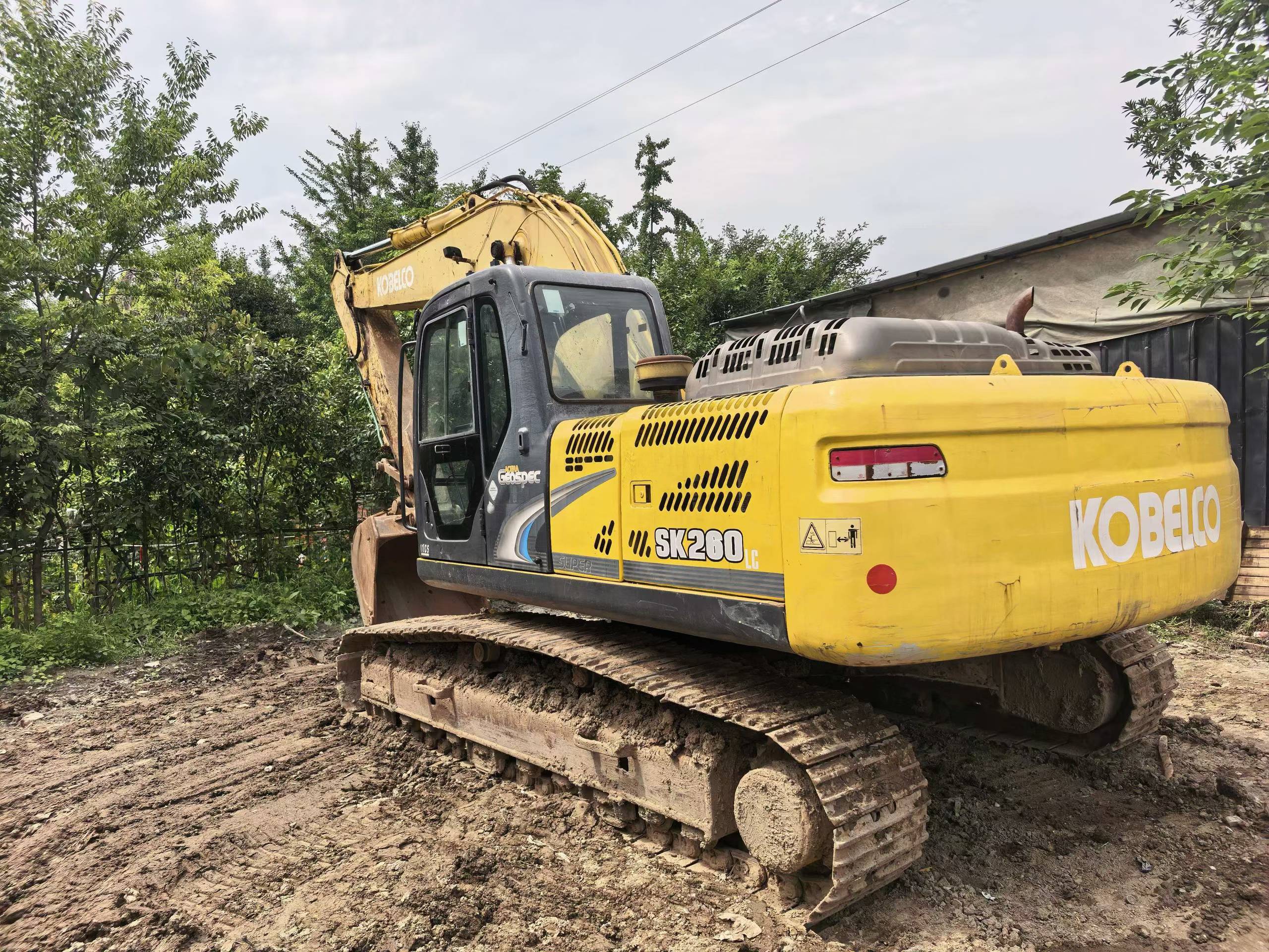 Buy Kobelco SK260 Used Excavator / 3