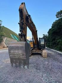 Buy Sany SY375H Used Excavator / 4 Buy Sany SY375H Used Excavator / 4