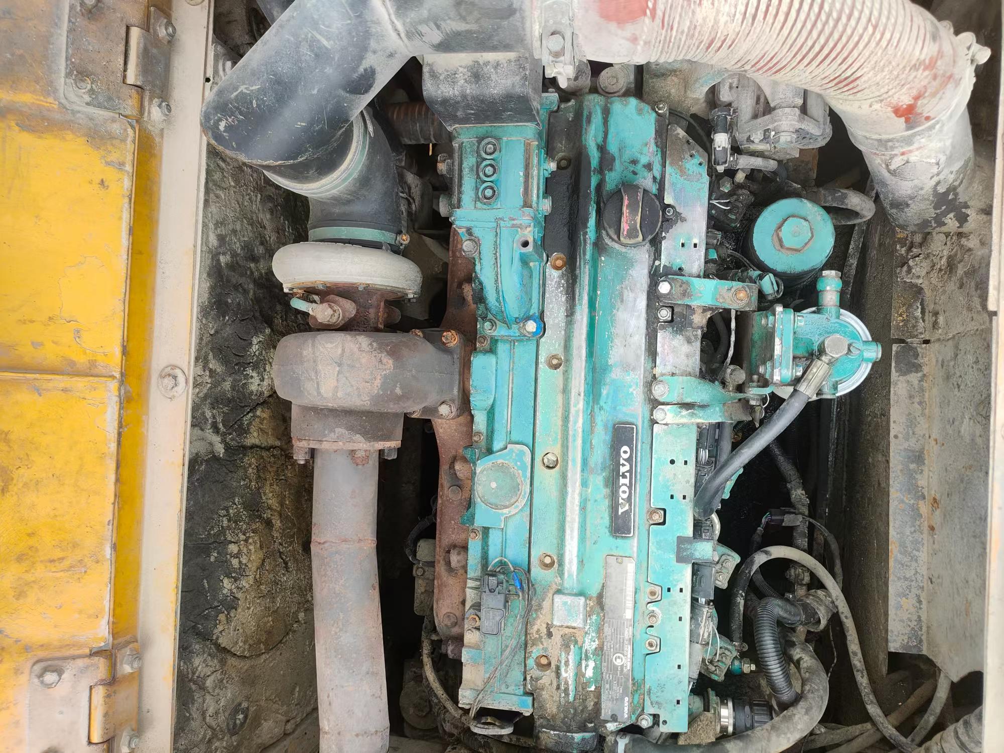 Buy Volvo EC210B Used Excavator / 7