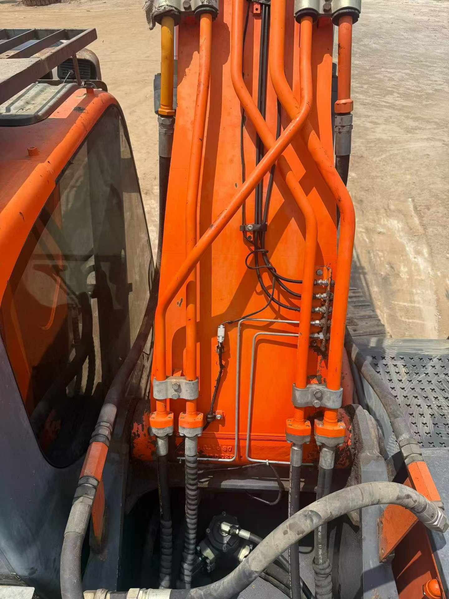 Buy Doosan DX380LC-5 Used Excavator / 7