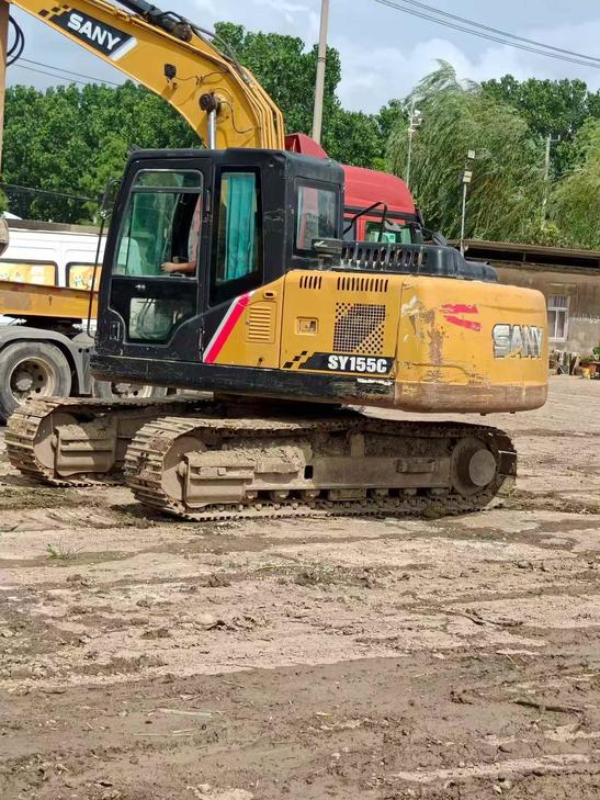 Buy Sany SY135 Used Excavator / 1