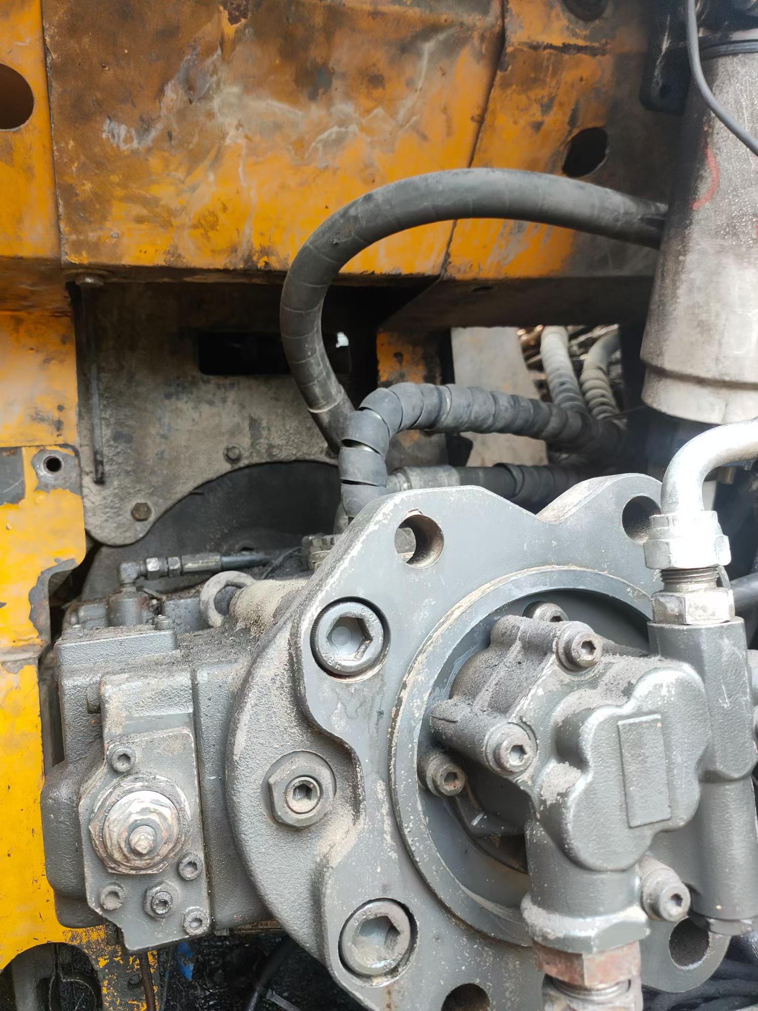 Buy Volvo EC210B Used Excavator / 5