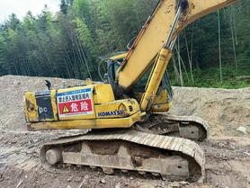 Buy Komatsu PC200-7 Used Excavator / 2 Buy Komatsu PC200-7 Used Excavator / 2