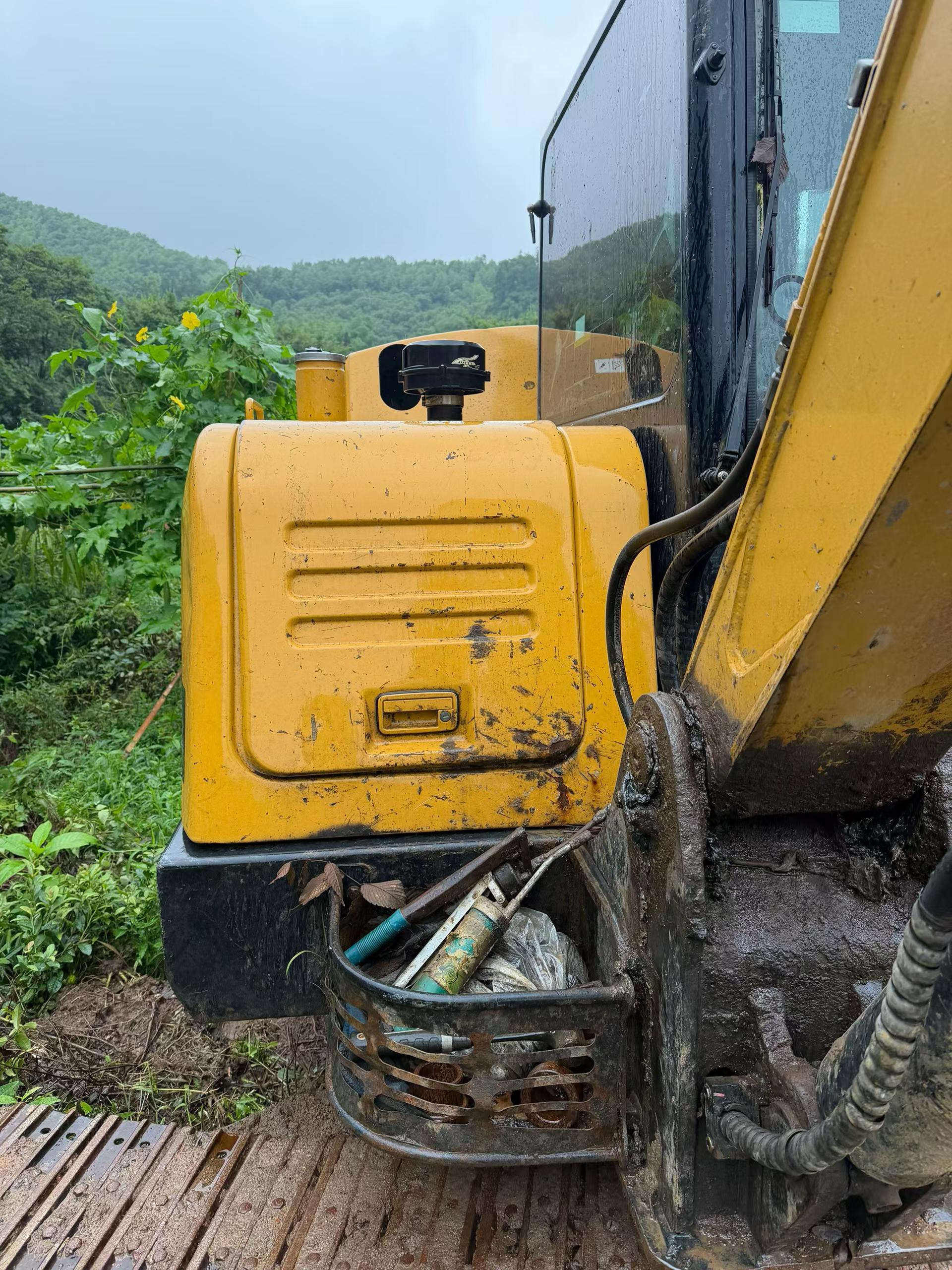 Buy Sany SY55 Used Excavator / 9