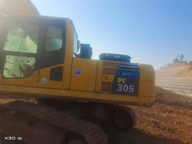 Buy Komatsu PC240-6 Used Excavator / 1