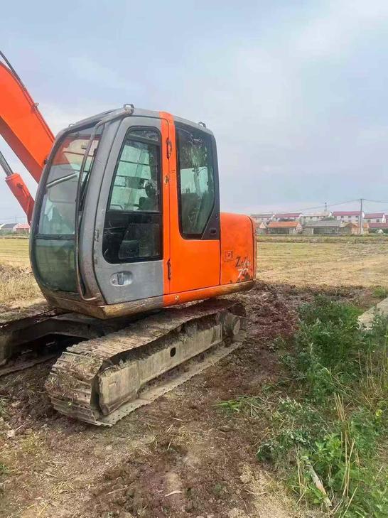 Buy Hitachi ZX70-6 Used Excavator / 1