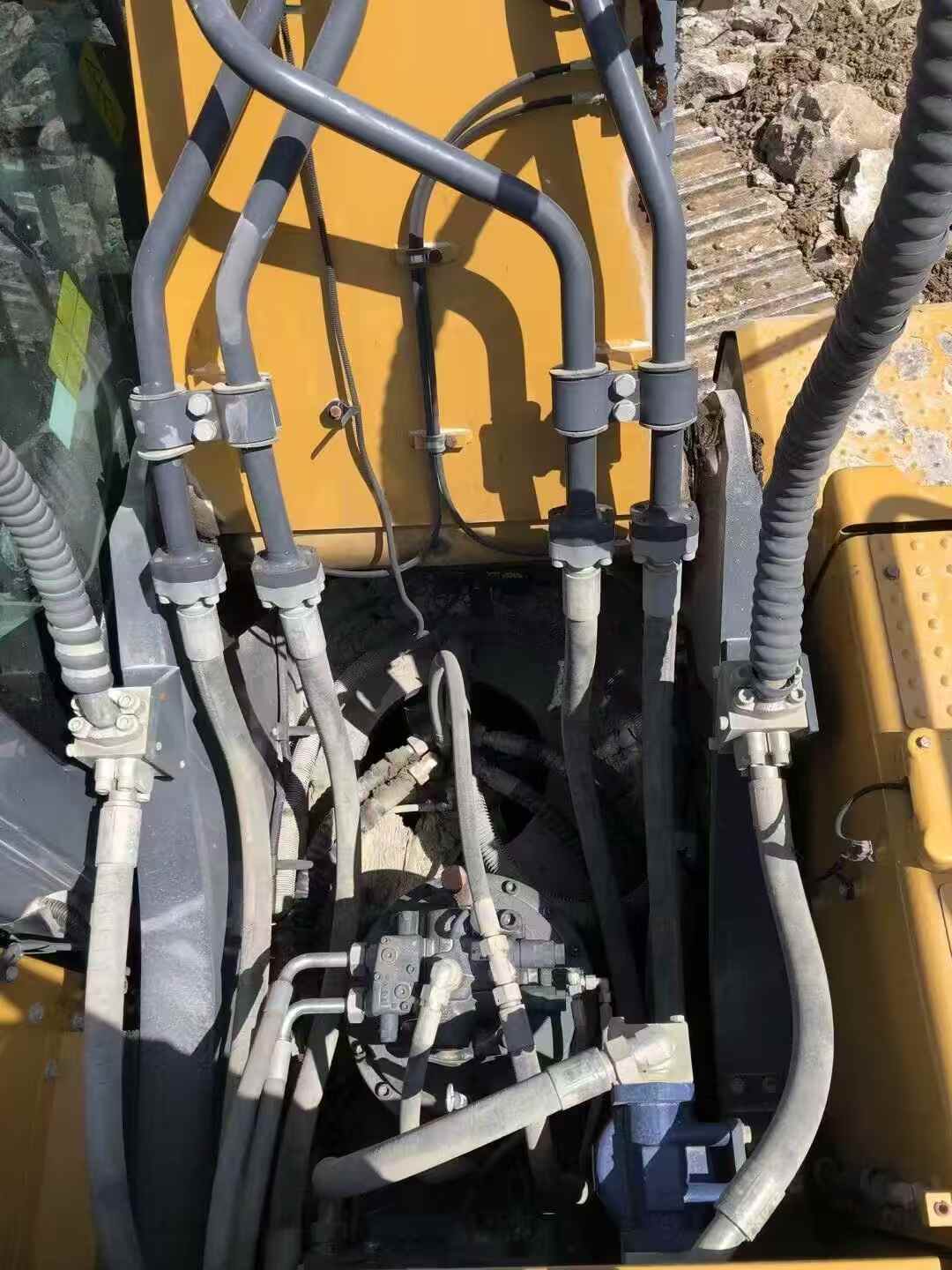 Buy XCMG XE380GK Used Excavator / 4