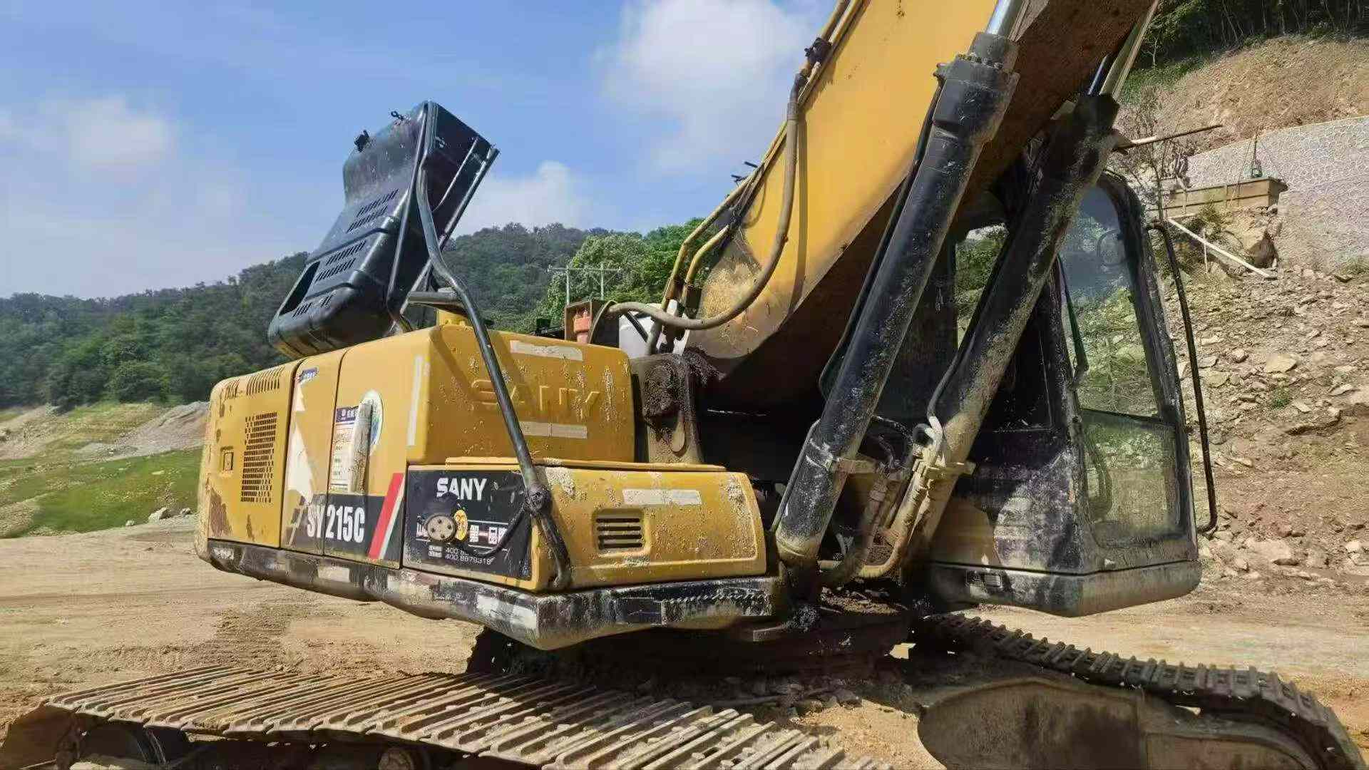 Buy Sany SY215C Used Excavator / 3