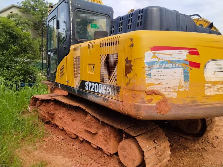 Buy Sany SY200C Used Excavator / 1