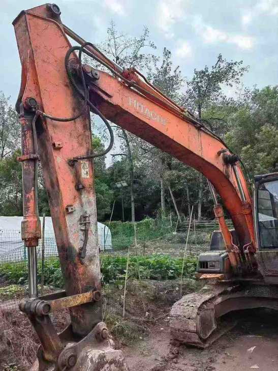 Buy Hitachi EX120 Used Excavator / 1