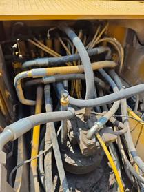 Buy Caterpillar 323DL Used Excavator / 3 Buy Caterpillar 323DL Used Excavator / 3