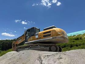 Buy XCMG XE335C Used Excavator / 3 Buy XCMG XE335C Used Excavator / 3