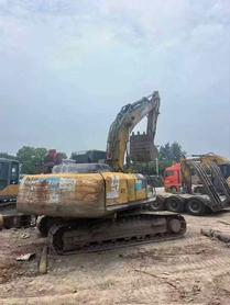 Buy XCMG XE200 Used Excavator / 4 Buy XCMG XE200 Used Excavator / 4