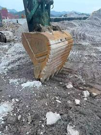 Buy Kobelco SK200-8 Used Excavator / 4 Buy Kobelco SK200-8 Used Excavator / 4