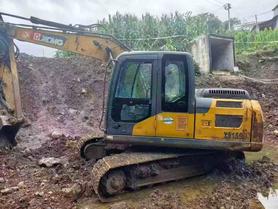 Buy XCMG XE135B Used Excavator / 5 Buy XCMG XE135B Used Excavator / 5