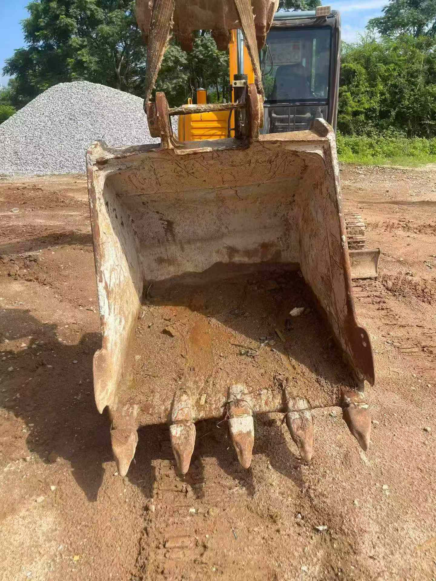 Buy Kobelco SK230 Used Excavator / 2