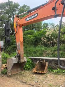 Buy Doosan DX130-9CN Used Excavator / 2 Buy Doosan DX130-9CN Used Excavator / 2