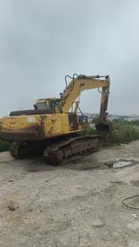 Buy Komatsu PC200-6 Used Excavator / 4 Buy Komatsu PC200-6 Used Excavator / 4