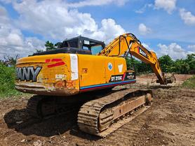 Buy Sany SY215C Used Excavator / 9 Buy Sany SY215C Used Excavator / 9